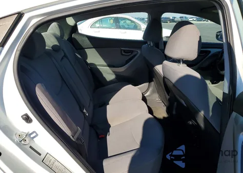 2014 Hyundai Elantra Se z USA, uszkodzony, nr VIN 5NPDH4AE6EH511511